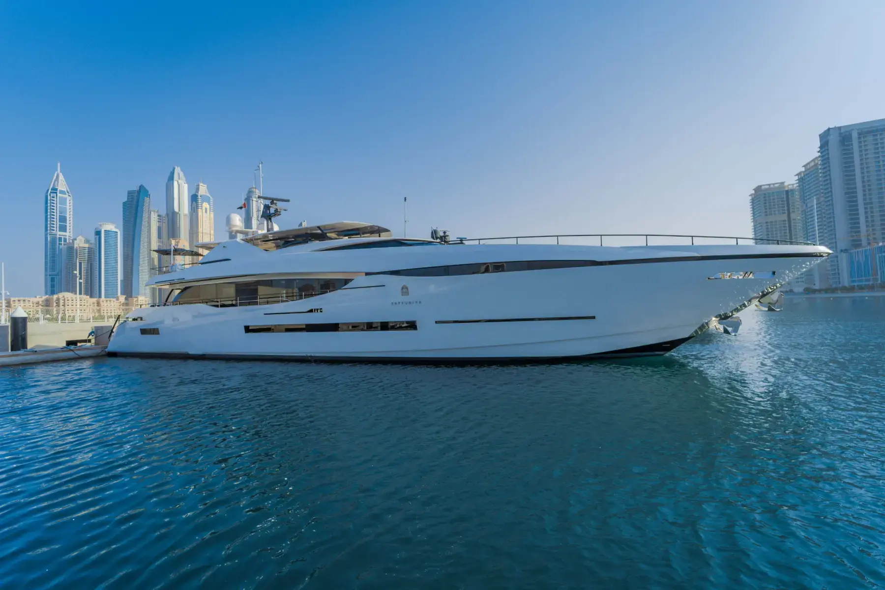 Bridgetown, a 124 ft Peri yacht with a sky lounge